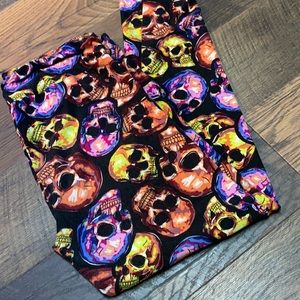 Lularoe skull leggings